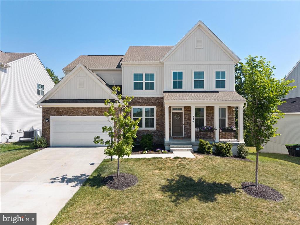 Residential in WINCHESTER 2