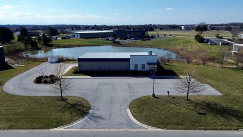 950 Transport Dr, Valparaiso, IN, 46383-8434 | Card Image