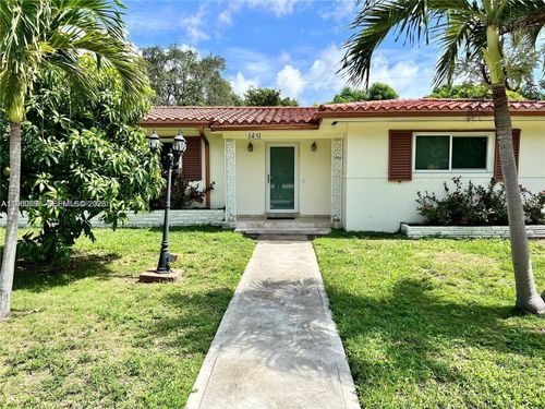 1431 Miller Rd, Coral Gables, FL, 33146-2307 | Card Image