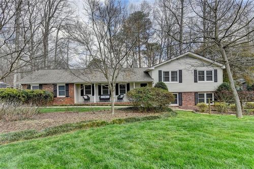 2176 Brendon Dr, Dunwoody, GA, 30338-4555 | Card Image