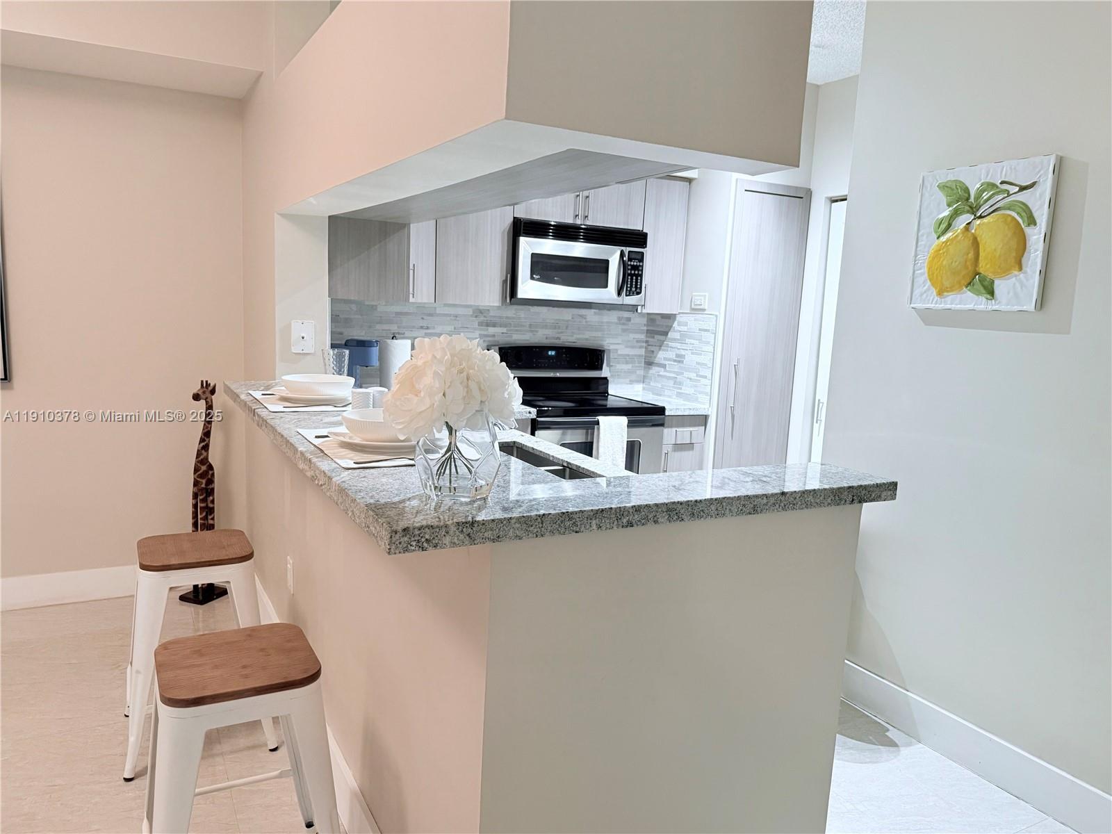 Residential in Sunny Isles Beach 3
