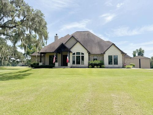 1043 Winchester Trl, Angleton, TX, 77515-6072 | Card Image