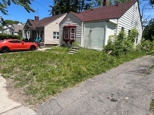 6350 Radnor St, Detroit, MI, 48224-1262 | Card Image