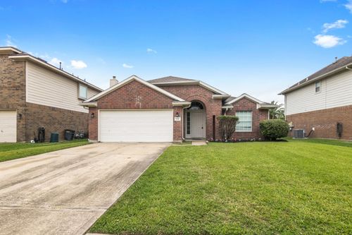 9210 Wichita Dr, La Porte, TX, 77571-4421 | Card Image