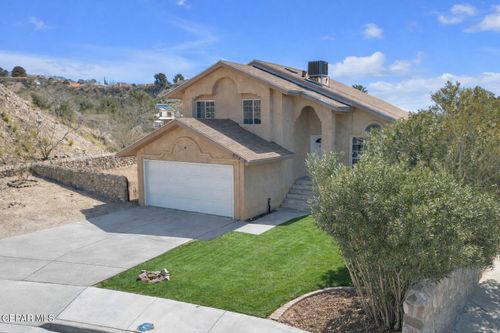 834 N Resler Dr, El Paso, TX, 79912-7029 | Card Image