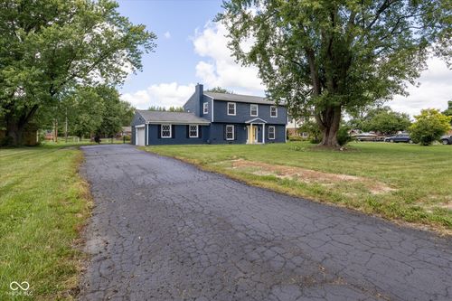 6434 Maple Mnr, Brownsburg, IN, 46112-8500 | Card Image