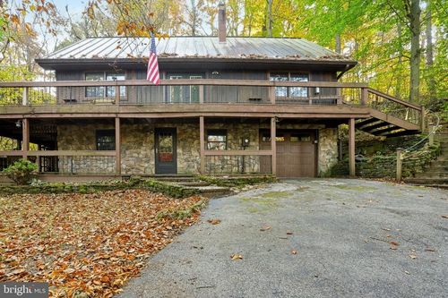 8184 Antietam Dr, LEWISBERRY, PA, 17339-9197 | Card Image