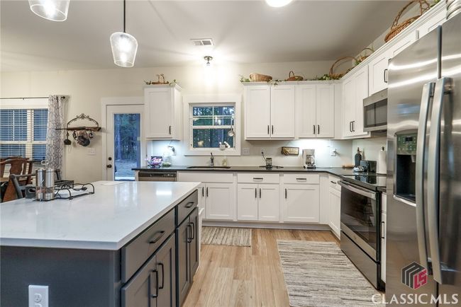 5761 W Dixie Hwy, House other with 4 bedrooms, 3 bathrooms and 4 parking in Rutledge GA | Image 14