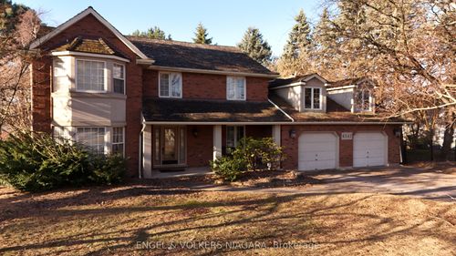 6542 January Dr, Niagara Falls, ON, L2J4J4 | Card Image