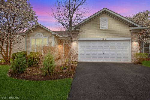 696 S Wellston Ln, Romeoville, IL, 60446-5246 | Card Image