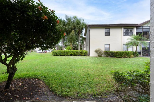 APT-104 - 7626 Tahiti Ln, Condo with 2 bedrooms, 2 bathrooms and null parking in Lake Worth FL | Image 18