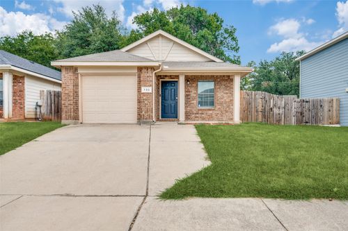 732 River Garden Dr, Fort Worth, TX, 76114-3162 | Card Image