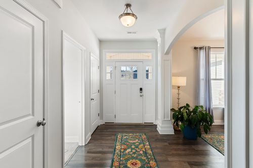 615 Forden Dr, Wellford, SC, 29385-8921 | Card Image