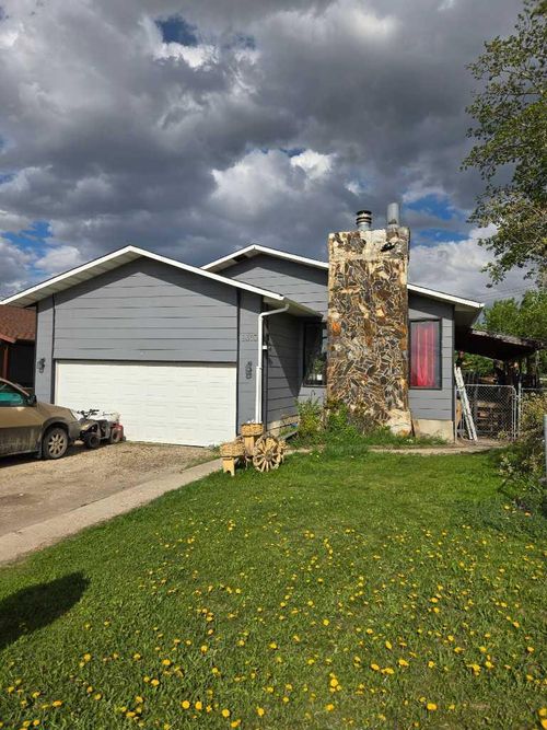 9303 99 Street, Wembley, AB, T0H3S0 | Card Image