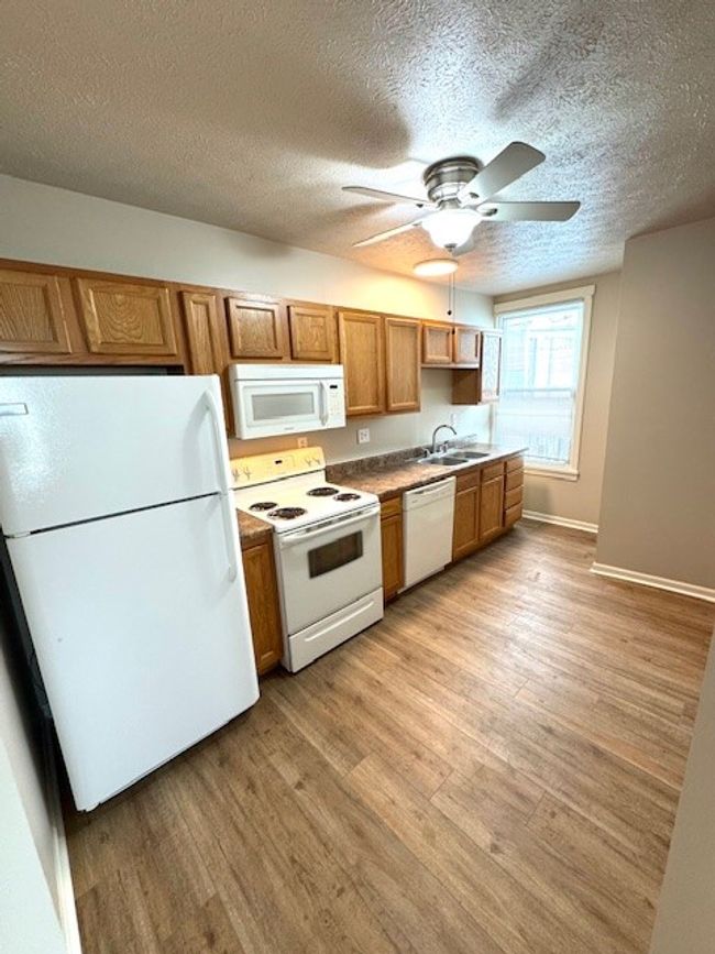 APT-3 - 115 North Ave, Condo with 2 bedrooms, 1 bathrooms and null parking in Washington PA | Image 15