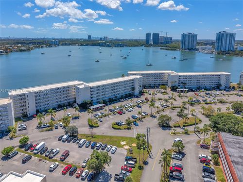 apt-l311-2905 Point East Dr, Aventura, FL, 33160-2625 | Card Image