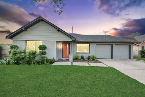 9731 Clanton St, Houston, TX, 77080-1218 | Card Image