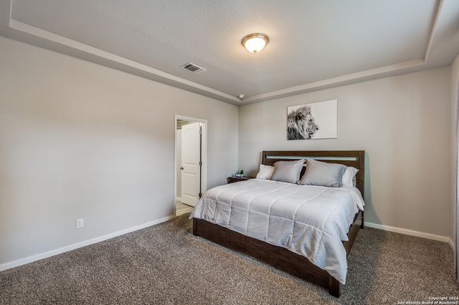 7939 Blackhawk Pass, House other with 4 bedrooms, 4 bathrooms and null parking in San Antonio TX | Image 14