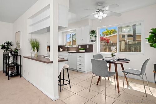 unit-6-2002 Missouri St, San Diego, CA, 92109-3479 | Card Image