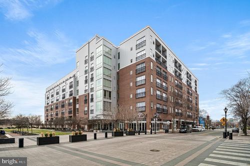 g421-530 Harlan Blvd, WILMINGTON, DE, 19801-5168 | Card Image