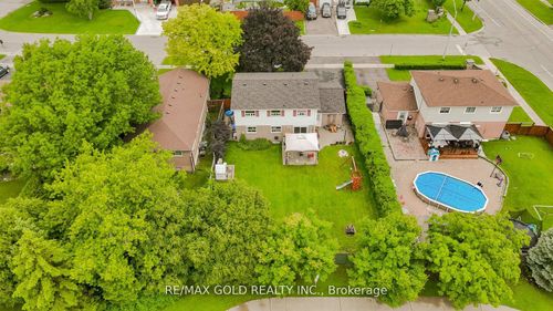 3 Crawley Dr, Brampton, ON, L6T2R6 | Card Image