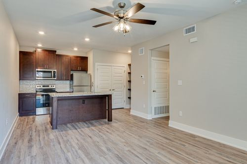 unit-202-115 W Jones St, Krum, TX, 76249-4501 | Card Image