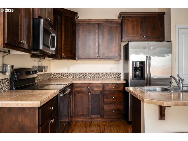 15264 Se Eckert Ln, House attached with 3 bedrooms, 3 bathrooms and 1 parking in Damascus OR | Image 7