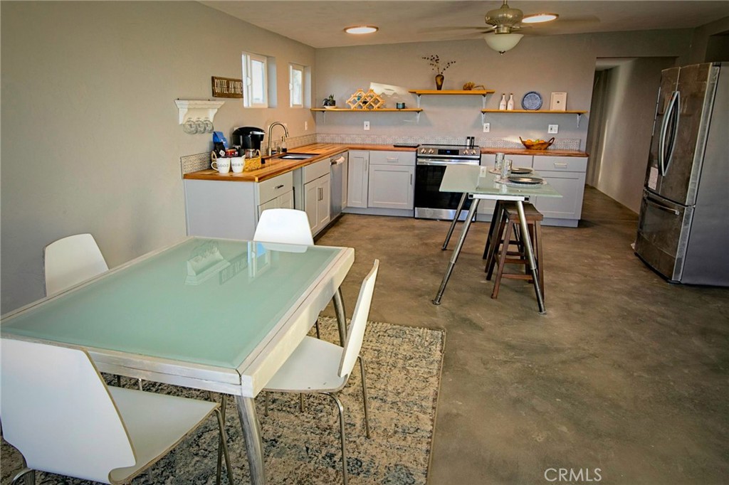 Residential in Landers 4