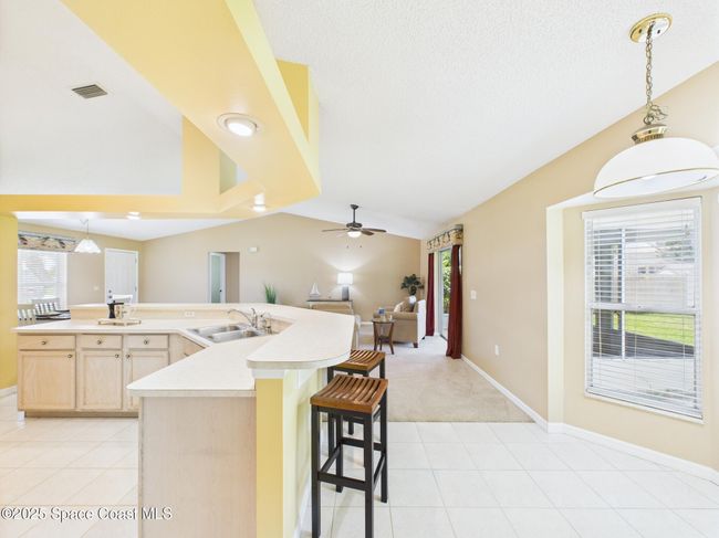 552 Biscayne Ln, House other with 3 bedrooms, 2 bathrooms and null parking in SEBASTIAN FL | Image 14