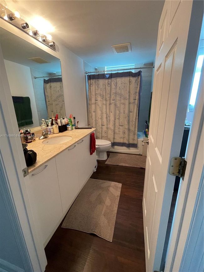 APT-501 - 140 S Dixie Hwy, Condo with 3 bedrooms, 2 bathrooms and null parking in Hollywood FL | Image 15