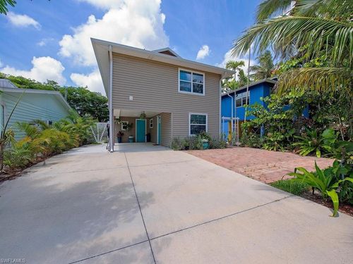 1881 Danford St, NAPLES, FL, 34112-6405 | Card Image
