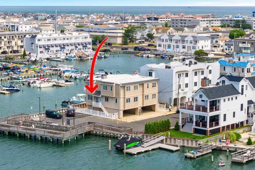 392-392 83rd St, Stone Harbor, NJ, 08247-1714 | Card Image