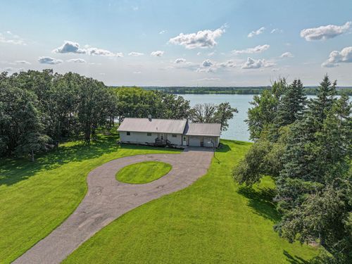 1044 S Otter Ave, Parkers Prairie, MN, 56361-4508 | Card Image