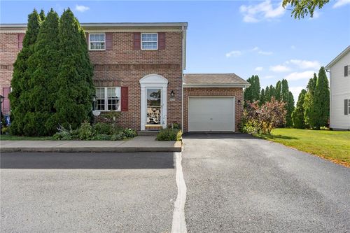 4930 Shawnee Ct, SCHNECKSVILLE, PA, 18078-2648 | Card Image