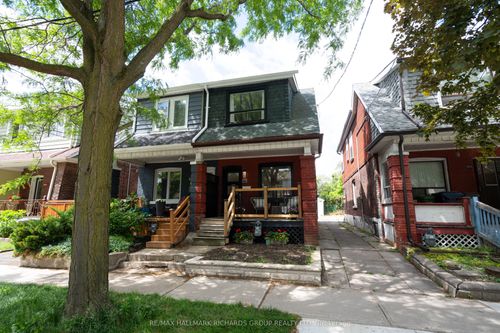 898 Greenwood Ave, Toronto, ON, M4J4B8 | Card Image