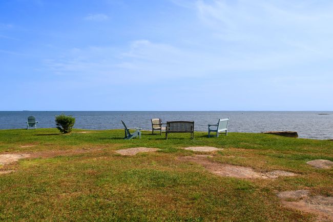 APT-110 - 1 Mansfield Grove Rd, Condo with 2 bedrooms, 2 bathrooms and null parking in East Haven CT | Image 5