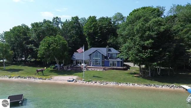 3485 N West Torch Lake Dr, House other with 5 bedrooms, 4 bathrooms and null parking in Kewadin MI | Image 81