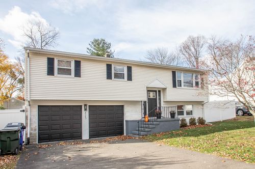 425 Judd St, Fairfield, CT, 06824-3517 | Card Image