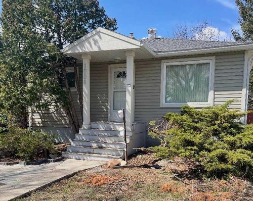 1008 17 Street S, Lethbridge, AB, T1K0B3 | Card Image