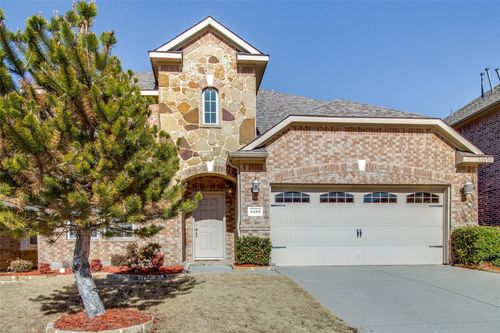 9400 Harrell Dr, McKinney, TX, 75072-8852 | Card Image