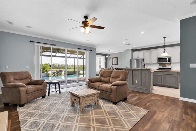 12404 Silton Peace Dr, House other with 5 bedrooms, 3 bathrooms and null parking in RIVERVIEW FL | Image 4