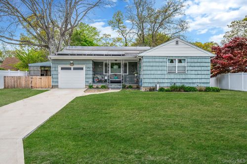 535 Kime Avenue, Islip, NY, 11795 | Card Image