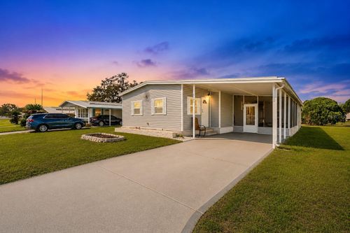 5541 Benton St, ZEPHYRHILLS, FL, 33542-5189 | Card Image