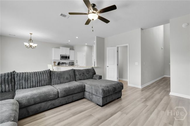177 Courage Loop, House other with 3 bedrooms, 3 bathrooms and null parking in Hinesville GA | Image 5