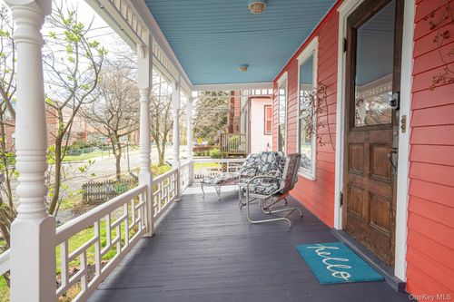 52 Jefferson St, Nyack, NY, 10960-2011 | Card Image