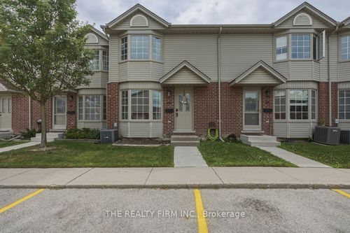 60-151 Martinet Ave, London, ON, N5V4T4 | Card Image