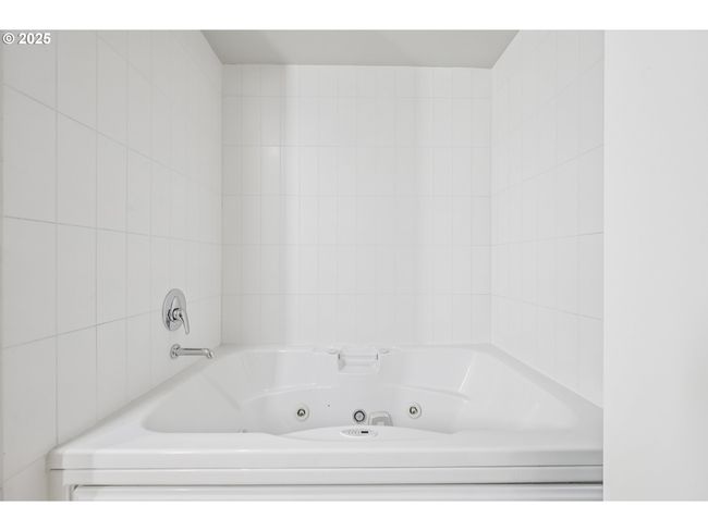 APT-501 - 1234 Sw 18 Th Ave, Condo with 1 bedrooms, 1 bathrooms and 1 parking in Portland OR | Image 28