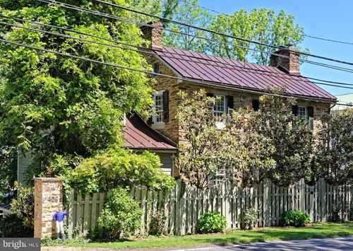 406 E Washington St, MIDDLEBURG, VA, 20117 | Card Image