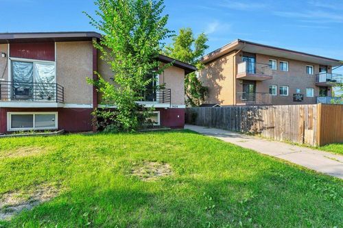 5924 &amp; 5926 63 St, Red Deer, AB, T4N5N9 | Card Image