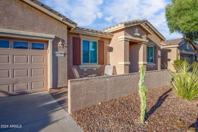 42531 W Heavenly Place, House other with 2 bedrooms, 2 bathrooms and null parking in Maricopa AZ | Image 3